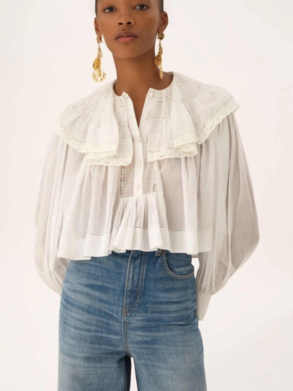 Vintage 90s white ruffle blouse - large